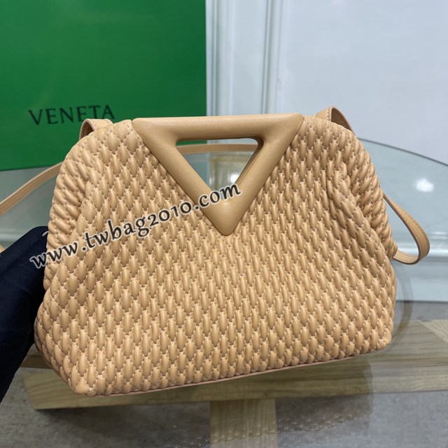 Bottega veneta高端女包 8546B BV寶緹嘉2021包包最新triangle倒三角手提單肩斜挎包三角包  gxz1248